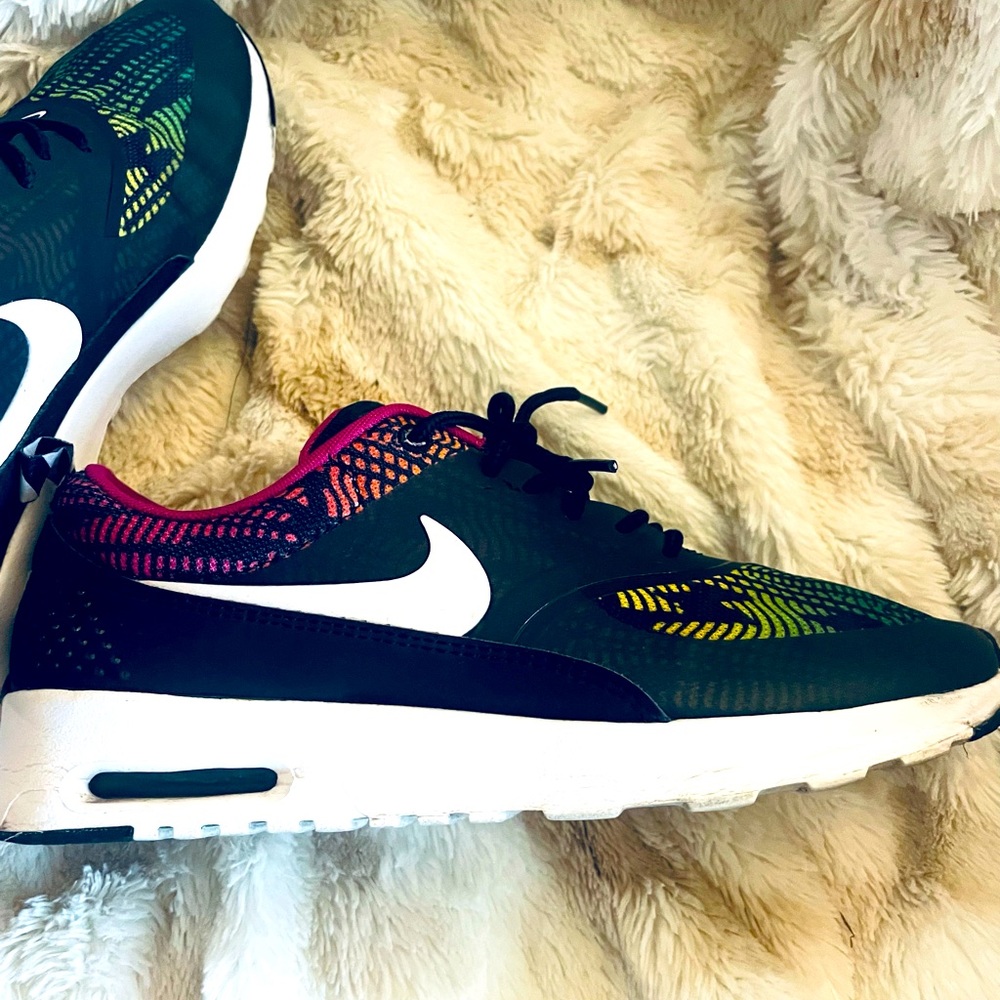 Nike Air Max Thea, rainbow zebra print, EUC, Size 8 - Picture 5 of 11